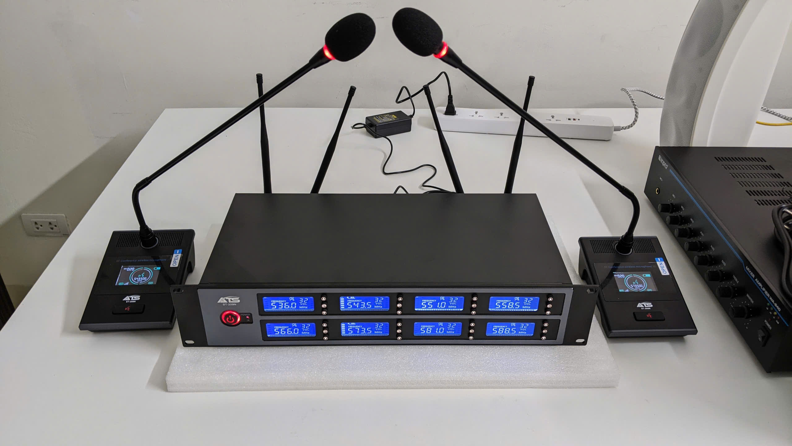 Micro hội thảo kh&ocirc;ng d&acirc;y ATS ST-209N
